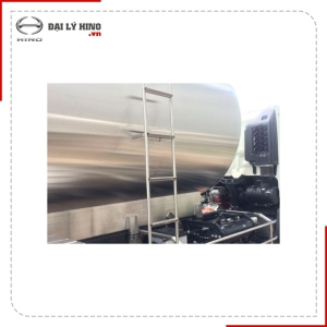 XE BỒN CHỞ NƯỚC DỪA 13.32 TẤN HINO FL8JT7A