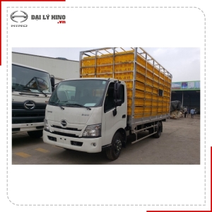 XE CHỞ GIA CẦM 5.5 TẤN HINO FC9JLTC