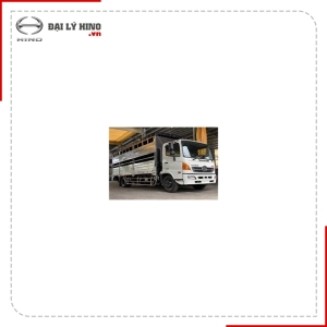 XE CHỞ GIA CẦM 5.5 TẤN HINO FC9JLTC - 5 TẦNG