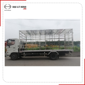 XE CHỞ GIA CẦM 6.5 TẤN HINO FG8JP7A