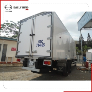 XE ĐÔNG LẠNH 8 TẤN HINO FG8JP7A