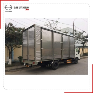 XE TẢI CHỞ PALLET 4 TẤN HINO XZU730