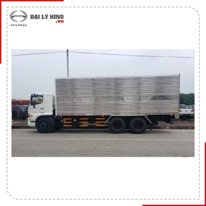 XE TẢI THÙNG KÍN 15 TẤN HINO FL8JW7A
