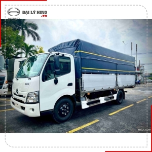 XE TẢI THÙNG MUI BẠT NHÔM 1.95 TẤN HINO XZU650