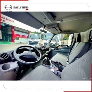 XE TẢI THÙNG MUI BẠT NHÔM 1.95 TẤN HINO XZU650